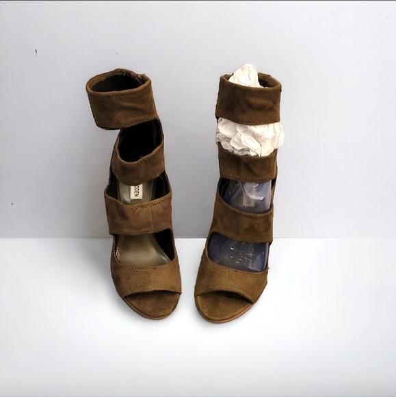 Steve Madden Tawny olive green caged heels size 9 - Picture 5 of 13